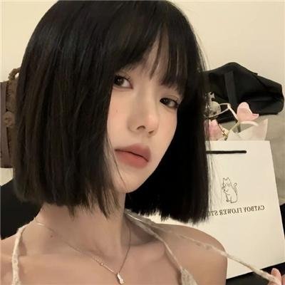 雪中的奇羊